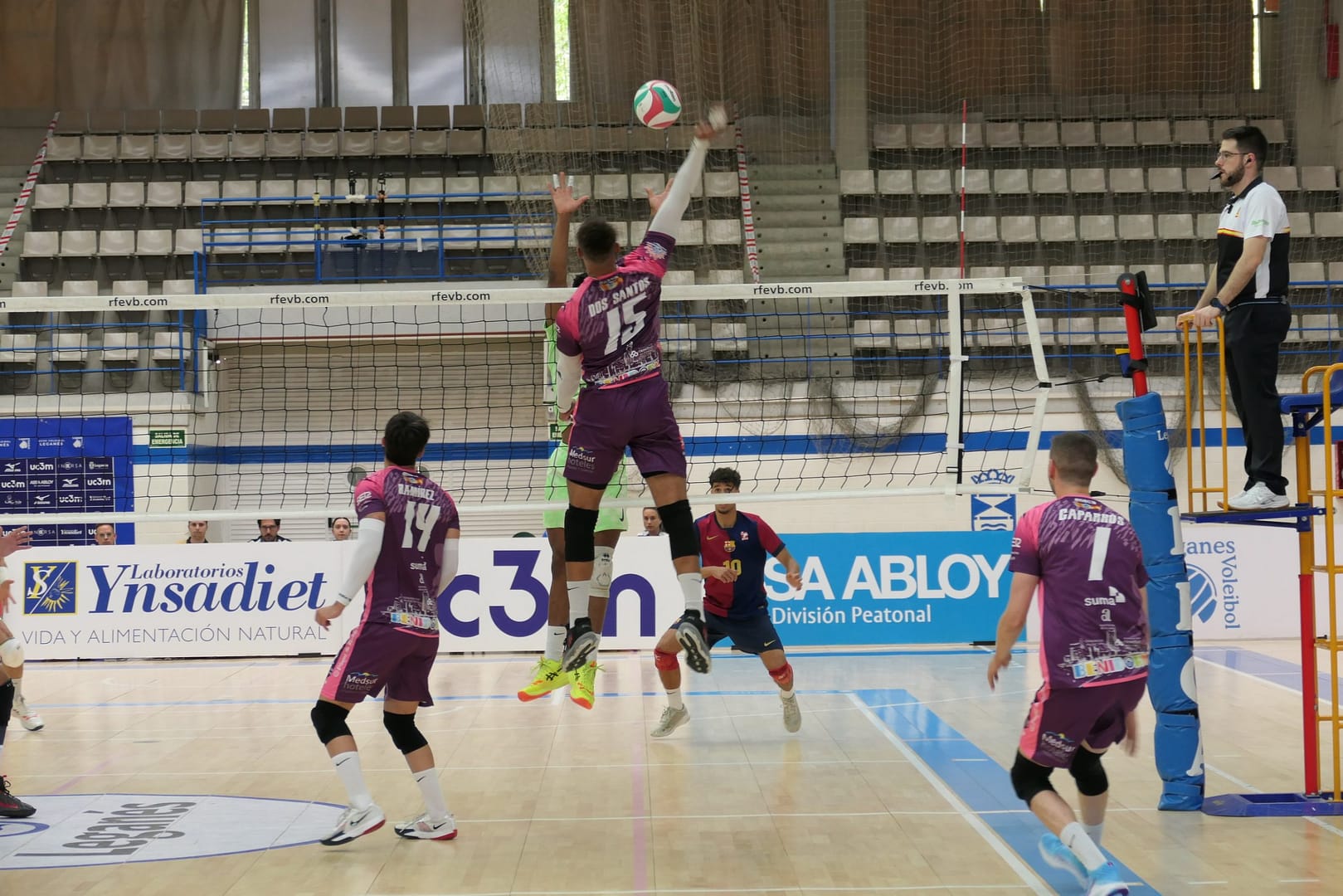 El Servigroup Playas de Benidorm roza el sueño del ascenso tras vencer ...
